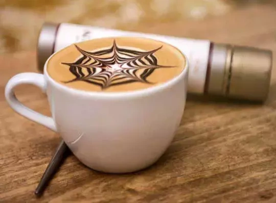 Pisak do Latte Art Monin - sos Karmelowy 150ml